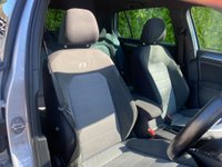 USED 2016 66 VOLKSWAGEN GOLF 2.0 TDI BlueMotion Tech R-Line Edition Euro 6 (s/s) 5dr PANORAMIC ROOF+FSH+NAV+ULEZ+++