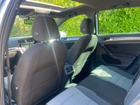 USED 2016 66 VOLKSWAGEN GOLF 2.0 TDI BlueMotion Tech R-Line Edition Euro 6 (s/s) 5dr PANORAMIC ROOF+FSH+NAV+ULEZ+++