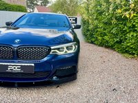 USED 2019 69 BMW 5 SERIES 3.0 540i GPF M Sport Touring Auto xDrive Euro 6 (s/s) 5dr REAR CAMERA+PRO NAV+CAR PLAY++
