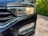 USED 2020 69 VOLKSWAGEN T-ROC 1.5 TSI EVO SE Euro 6 (s/s) 5dr APPLE CAR PLAY+FSHISTORY+ULEZ+