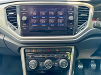 USED 2020 69 VOLKSWAGEN T-ROC 1.5 TSI EVO SE Euro 6 (s/s) 5dr APPLE CAR PLAY+FSHISTORY+ULEZ+
