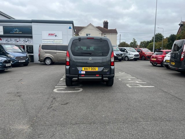 2017 CITROEN BERLINGO - Photo 8