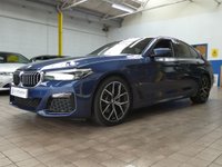 USED 2021 21 BMW 5 SERIES 2.0 520d MHT M Sport Saloon 4dr Diesel Hybrid Steptronic Euro 6 (s/s) (190 ps) SAT NAV HEATED LEATHER SEATS REAR VIEW CAMERA CRUISE CONTROL PARKING SENSORS 1 OWNER EXCELLENT SERVICE HISTORY WARRANTY