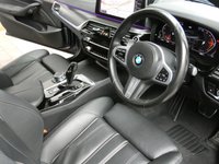 USED 2021 21 BMW 5 SERIES 2.0 520d MHT M Sport Saloon 4dr Diesel Hybrid Steptronic Euro 6 (s/s) (190 ps) SAT NAV HEATED LEATHER SEATS REAR VIEW CAMERA CRUISE CONTROL PARKING SENSORS 1 OWNER EXCELLENT SERVICE HISTORY WARRANTY