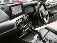 USED 2021 21 BMW 5 SERIES 2.0 520d MHT M Sport Saloon 4dr Diesel Hybrid Steptronic Euro 6 (s/s) (190 ps) SAT NAV HEATED LEATHER SEATS REAR VIEW CAMERA CRUISE CONTROL PARKING SENSORS 1 OWNER EXCELLENT SERVICE HISTORY WARRANTY