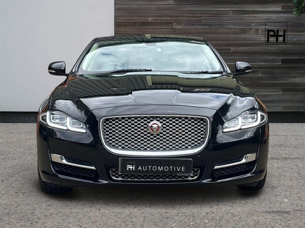 USED 2016 16 JAGUAR XJ 3.0d V6 Portfolio Saloon 4dr Diesel Auto Euro 6 (s/s) (300 ps) IVORY | MERIDIAN SURROUND