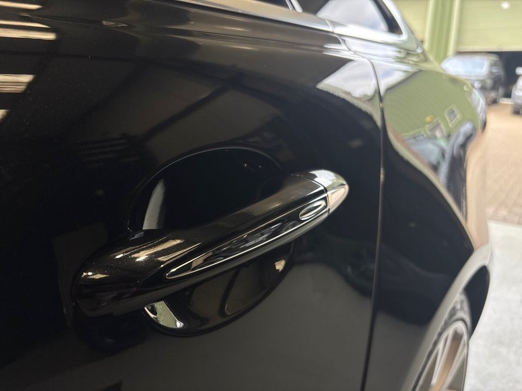 USED 2016 16 JAGUAR XJ 3.0d V6 Portfolio Saloon 4dr Diesel Auto Euro 6 (s/s) (300 ps) IVORY | MERIDIAN SURROUND