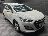 USED 2015 65 HYUNDAI I30 1.6 CRDi Blue Drive SE Nav Hatchback 5dr Diesel Manual Euro 6 (s/s) (110 ps) 
