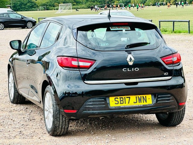 2017 RENAULT CLIO - Photo 8