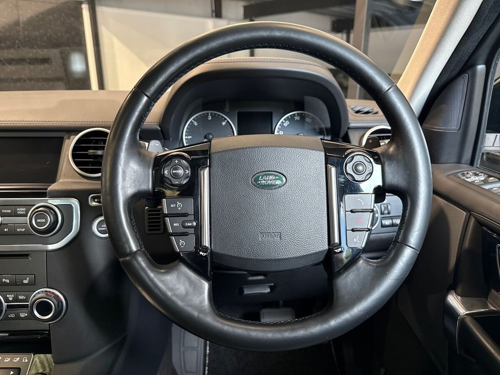 USED 2016 66 LAND ROVER DISCOVERY 4 3.0 SD V6 Landmark SUV 5dr Diesel Auto 4WD Euro 6 (s/s) (256 bhp) STUNNING CONDITION|JLR HISTORY