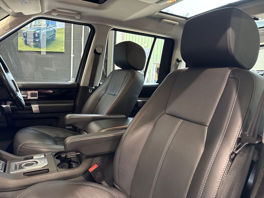 USED 2016 66 LAND ROVER DISCOVERY 4 3.0 SD V6 Landmark SUV 5dr Diesel Auto 4WD Euro 6 (s/s) (256 bhp) STUNNING CONDITION|JLR HISTORY