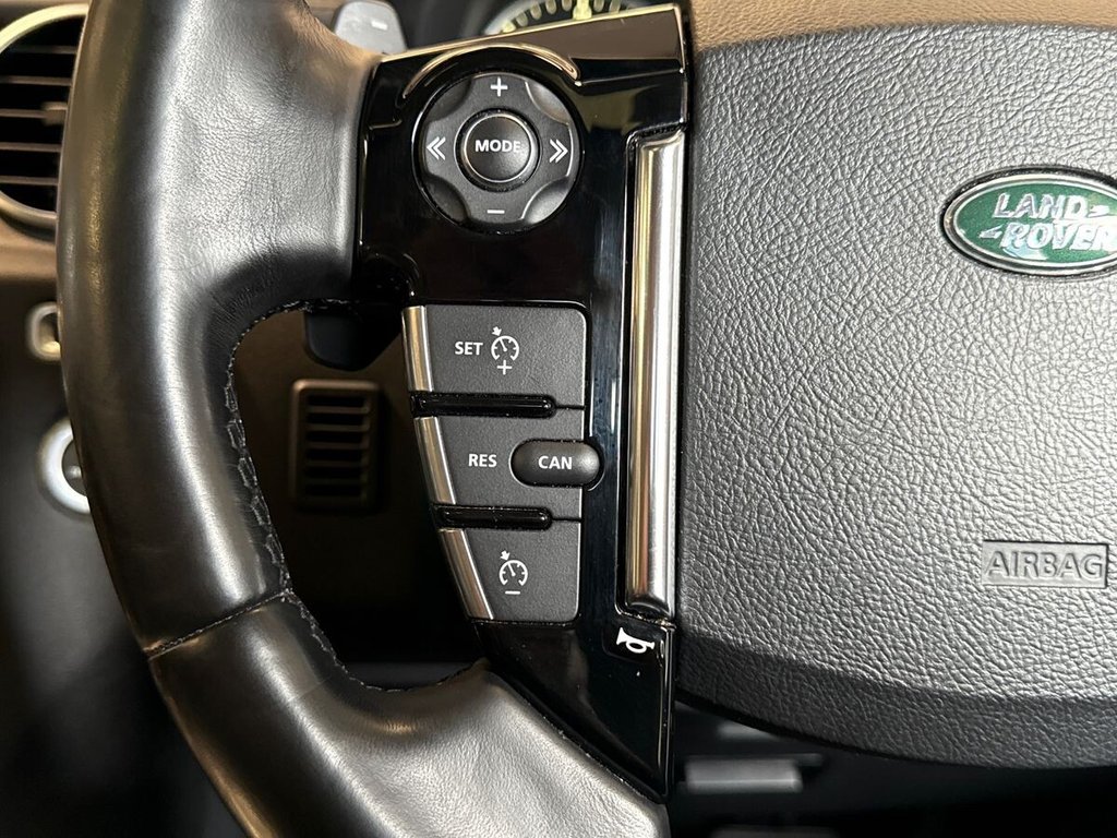USED 2016 66 LAND ROVER DISCOVERY 4 3.0 SD V6 Landmark SUV 5dr Diesel Auto 4WD Euro 6 (s/s) (256 bhp) STUNNING CONDITION|JLR HISTORY