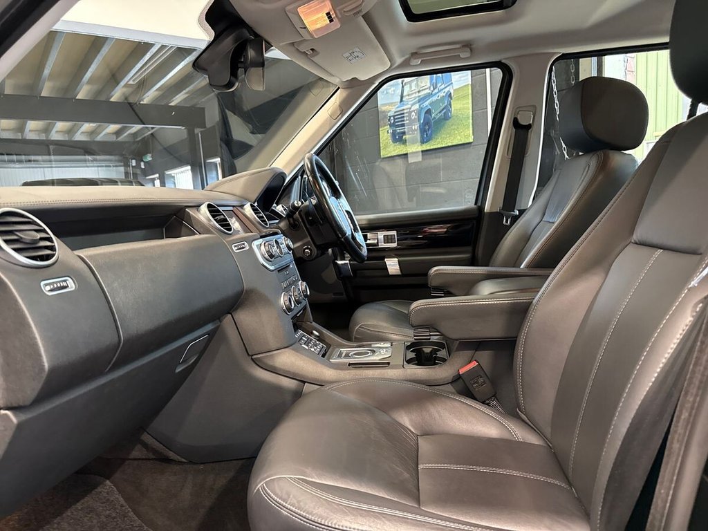 USED 2016 66 LAND ROVER DISCOVERY 4 3.0 SD V6 Landmark SUV 5dr Diesel Auto 4WD Euro 6 (s/s) (256 bhp) STUNNING CONDITION|JLR HISTORY