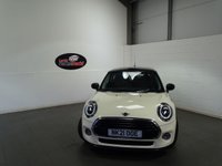 USED 2021 21 MINI HATCH 1.5 Cooper Classic Hatchback 3dr Petrol Manual Euro 6 (s/s) (136 ps) PEPPER WHITE WITH BLACK AIR CON ALLOYS H/SEATS P/SENSORS