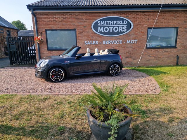 View our MINI CONVERTIBLE