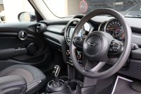 USED 2019 19 MINI HATCH 1.5 COOPER CLASSIC  COMFORT PLUS & NAV PACK APPLE CRPLY