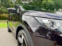 USED 2017 66 NISSAN QASHQAI 1.6 DIG-T N-Connecta SUV 5dr Petrol Manual 2WD Euro 6 (s/s) (163 ps) ULEZ Complaint Qashqai With Big Specification, Only 1 Owner From New With Full Service History !!