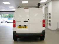 USED 2022 71 VAUXHALL VIVARO 3100 2.0 D 145 BHP L1 DYNAMIC 6 DOOR ( SAT NAV ) 2022 YEAR 2022 YEAR | 1 OWNER | SAT NAV | AIR CON