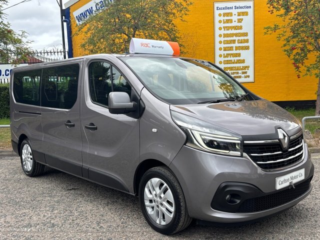2021 70 Renault Trafic 2.0 dCi ENERGY 30 Sport Nav Minibus 9 Seater LWB Euro 6 (s/s) (120 ps)