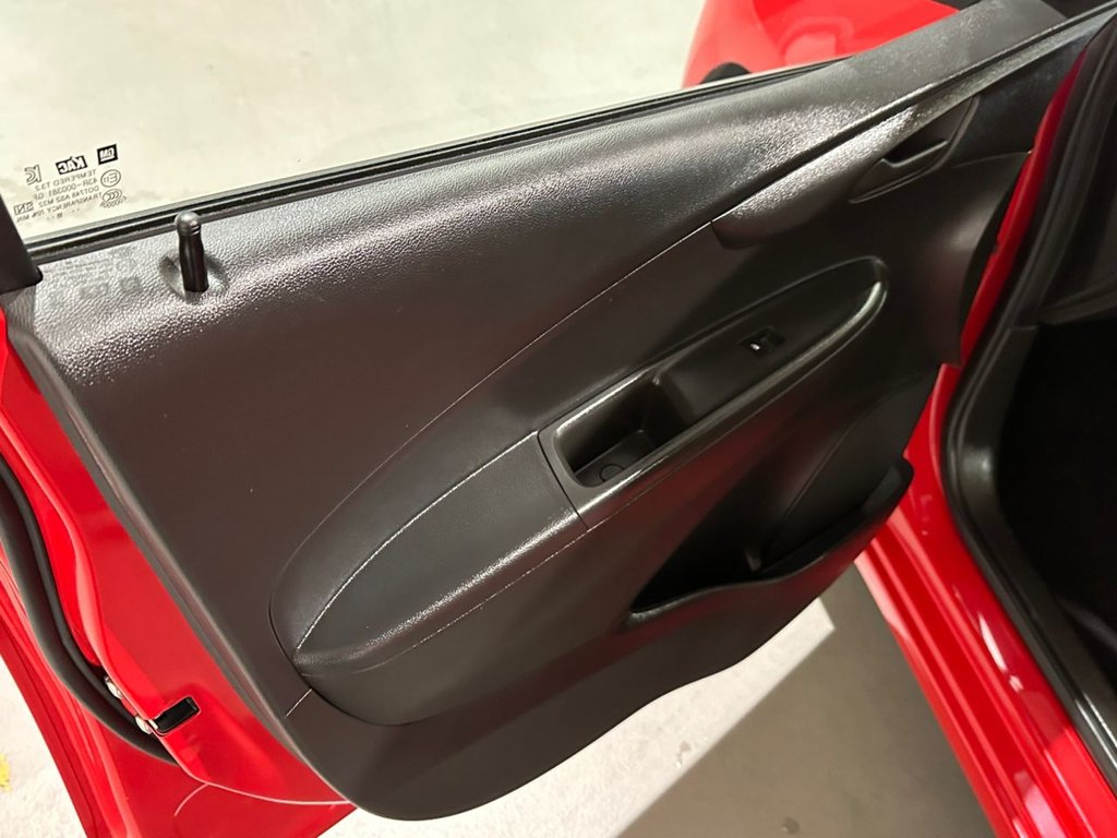 USED 2018 68 VAUXHALL VIVA 1.0i SE Hatchback 5dr Petrol Manual Euro 6 (a/c) (73 ps) 