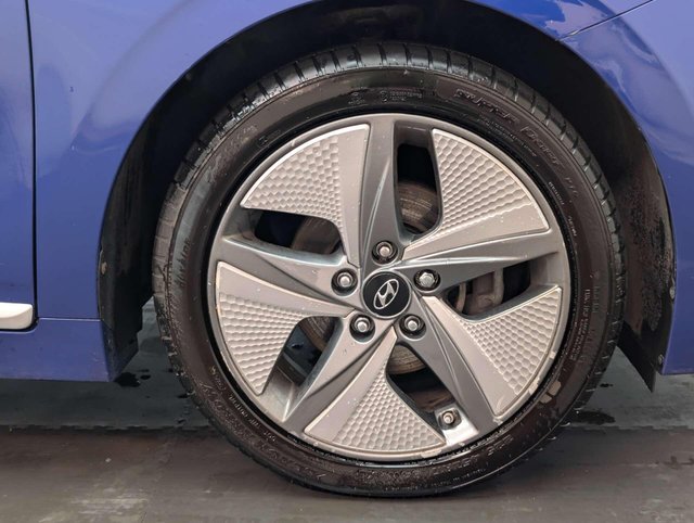 USED 2021 21 HYUNDAI IONIQ 1.6 IONIQ Premium SE FHEV Semi-Auto 5dr CLICK & COLLECT/ HOME DELIVERY