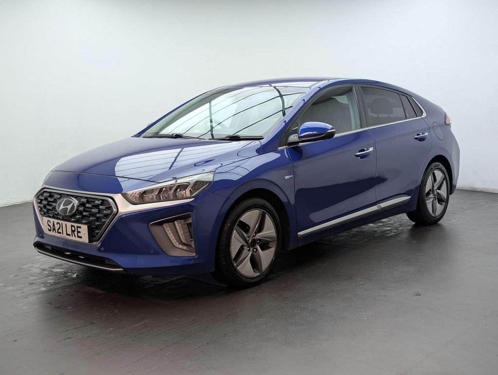 Used 2021 21 HYUNDAI IONIQ 1.6 IONIQ Premium SE FHEV Semi-Auto 5dr CLICK & COLLECT/ HOME DELIVERY