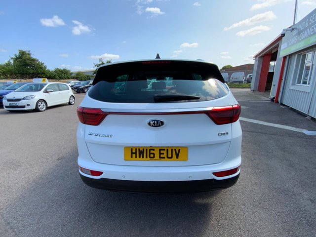 View our KIA SPORTAGE