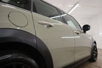 USED 2018 18 MINI HATCH 1.5 Cooper Hatchback 5dr Petrol Steptronic Euro 6 (s/s) (136 ps) 