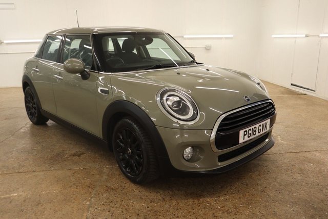2018 18 MINI Hatch 1.5 Cooper Hatchback 5dr Petrol Steptronic Euro 6 (s/s) (136 ps)