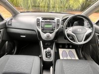 USED 2013 13 HYUNDAI IX20 1.4 Style Hatchback 5dr Petrol Manual Euro 5 (s/s) (90 bhp) www.suffolkcarcentre.co.uk - Located at Ilketshall