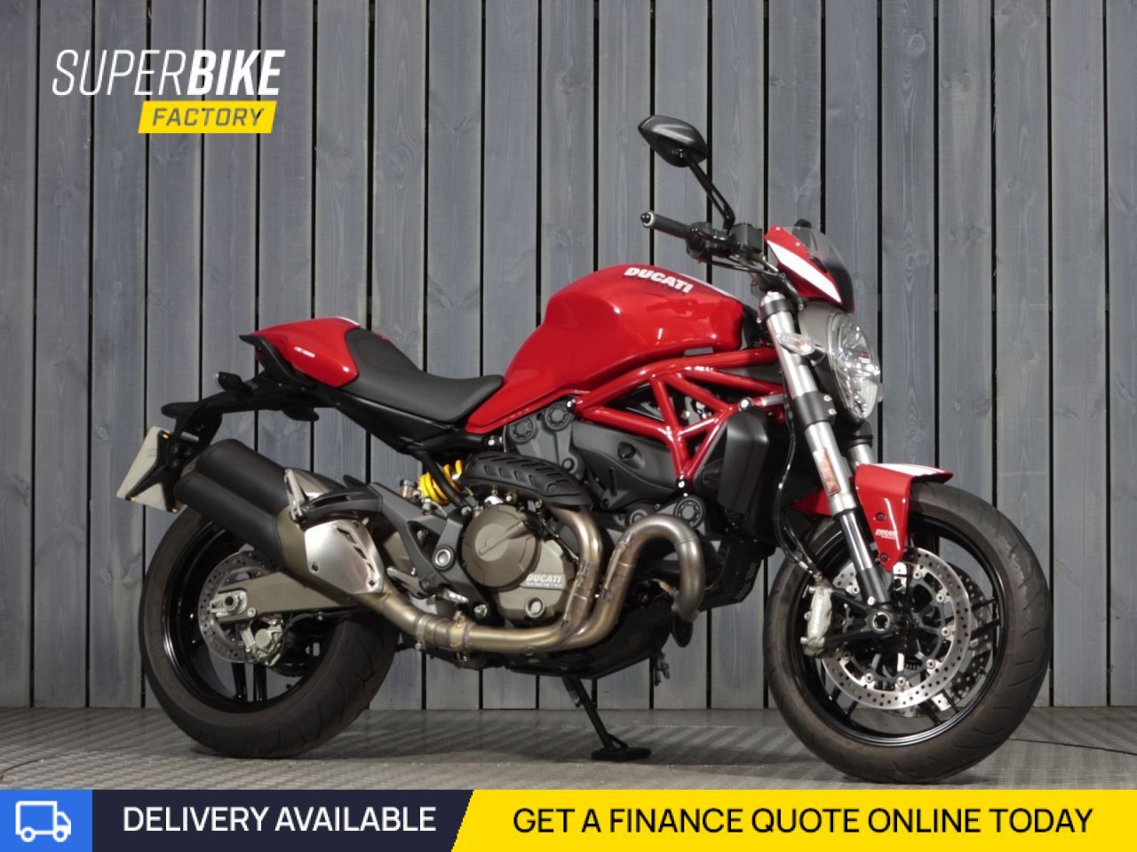DUCATI MONSTER 821MONSTER 821