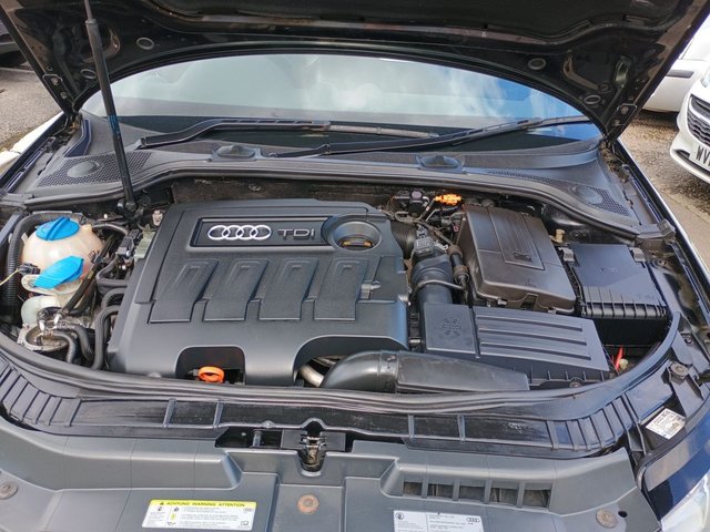 2010 AUDI A3 2010 1.6 TDI S line Sportback 5dr Diesel Manual Euro 5 (s/s) (105 ps) - Photo 12