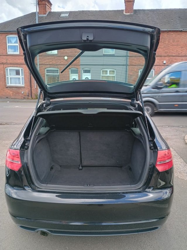 2010 AUDI A3 2010 1.6 TDI S line Sportback 5dr Diesel Manual Euro 5 (s/s) (105 ps) - Photo 8