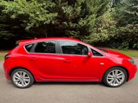 USED 2015 15 VAUXHALL ASTRA 1.6i Tech Line GT Hatchback 5dr Petrol Manual Euro 6 (115 ps) AIR CON, SAT NAV, COLOUR DISPLAY