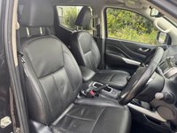 USED 2021 70 NISSAN NAVARA 2.3 dCi Tekna Pickup Double Cab 4dr Diesel Manual 4WD Euro 6 (s/s) (190 ps) PARKING SENSORS + DAB RADIO