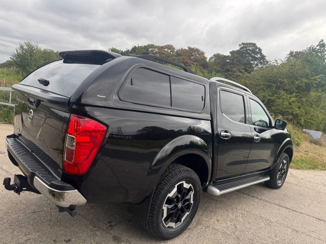 2021 Nissan Navara 2.3L Tekna 4dr - Photo 4