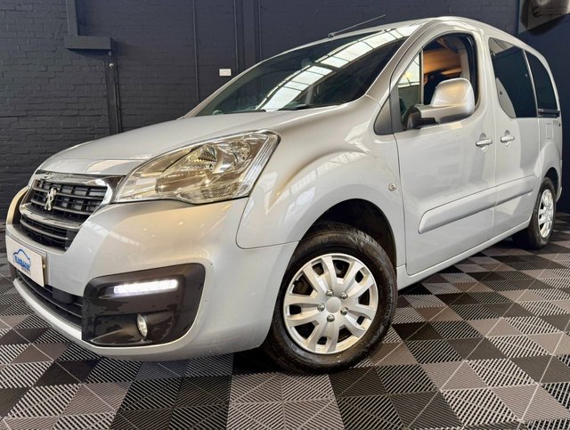 2017 PEUGEOT PARTNER TEPEE