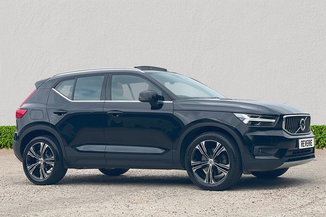 View our VOLVO XC40
