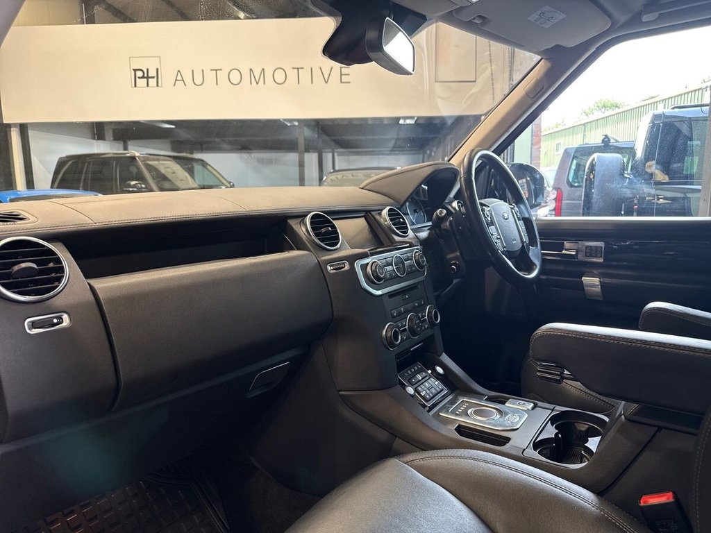 USED 2016 66 LAND ROVER DISCOVERY 4 3.0 SD V6 Landmark SUV 5dr Diesel Auto 4WD Euro 6 (s/s) (256 bhp) STUNNING EXAMPLE|TIMING BELT