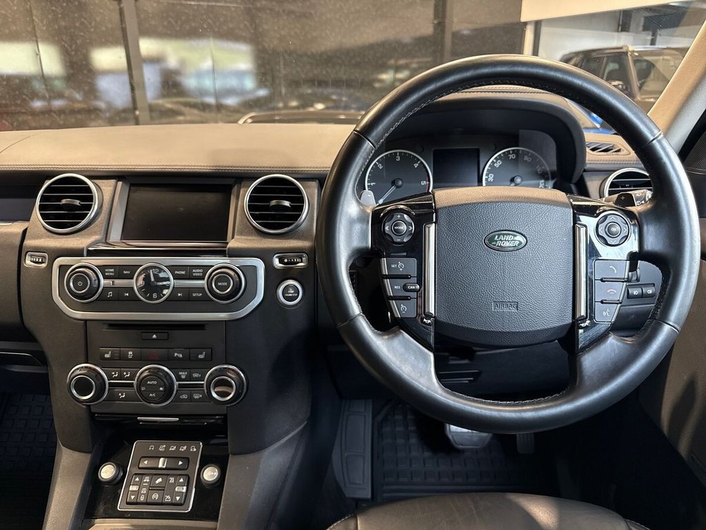 USED 2016 66 LAND ROVER DISCOVERY 4 3.0 SD V6 Landmark SUV 5dr Diesel Auto 4WD Euro 6 (s/s) (256 bhp) STUNNING EXAMPLE|TIMING BELT