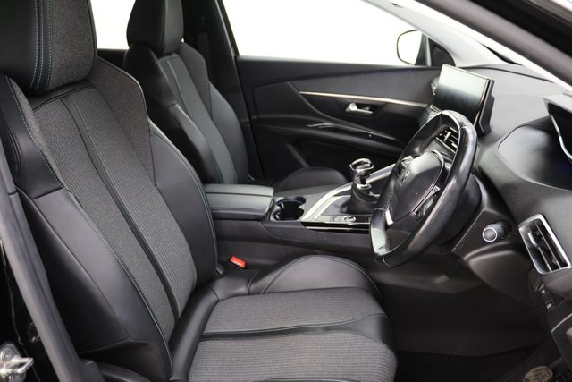 2021 Peugeot 3008 1.2L Allure Premium 5dr - Photo 11