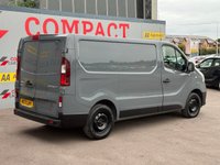 USED 2021 71 RENAULT TRAFIC 2.0 dCi ENERGY 28 Business+ Panel Van 5dr Diesel Manual SWB Standard Roof Euro 6 (s/s) (120 ps) AIR CON, PARKING SENSORS