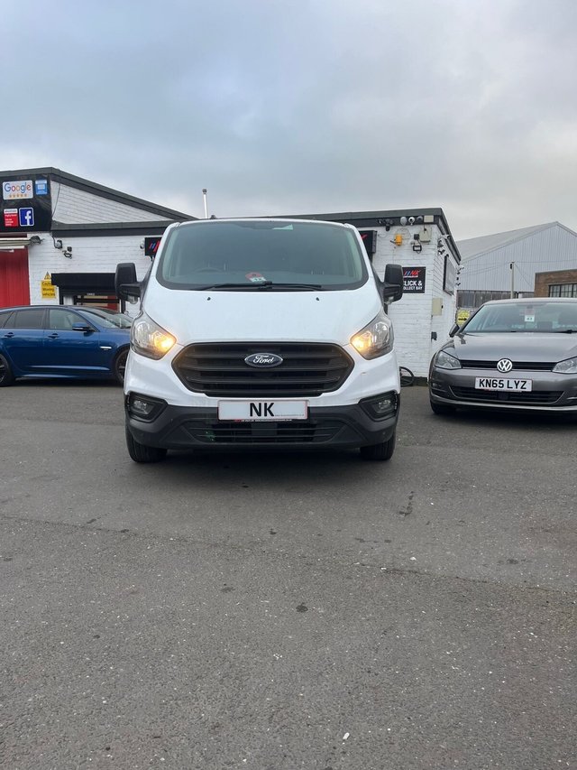 2020 Ford Transit Custom 2L Leader 5dr - Photo 9