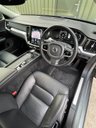 USED 2019 69 VOLVO V60 2.0 D4 Momentum Estate 5dr Diesel Auto Euro 6 (s/s) (190 ps) 