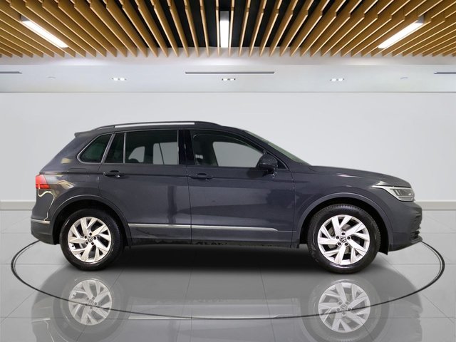 2021 Volkswagen Tiguan 1.5L Life 5dr - Photo 9