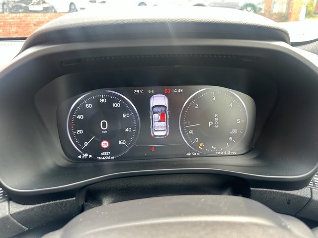 2017 Volvo Xc40 2L First Edition 5dr - Photo 9