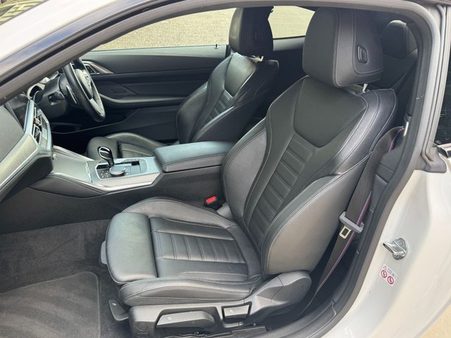 2021 BMW 4 SERIES - Photo 2
