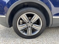 USED 2017 67 VOLKSWAGEN TIGUAN 2.0 TSI SEL SUV 5dr Petrol DSG 4Motion Euro 6 (s/s) (180 ps) 1 LADY OWNER PAN ROOF APPLECP