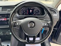 USED 2017 67 VOLKSWAGEN TIGUAN 2.0 TSI SEL SUV 5dr Petrol DSG 4Motion Euro 6 (s/s) (180 ps) 1 LADY OWNER PAN ROOF APPLECP