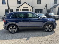 USED 2017 67 VOLKSWAGEN TIGUAN 2.0 TSI SEL SUV 5dr Petrol DSG 4Motion Euro 6 (s/s) (180 ps) 1 LADY OWNER PAN ROOF APPLECP